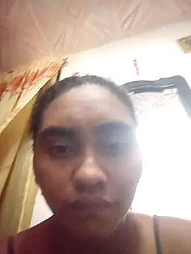 Snapshot of Lucy-Ferr chatting on October 3, 2025, 6:27 pm Lucy-Ferr online show from October 3, 2025, 6:27 pm