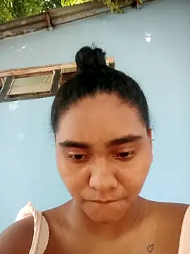 Snapshot of Lucy-Ferr chatting on October 15, 2025, 1:11 pm Lucy-Ferr online show from October 15, 2025, 1:11 pm