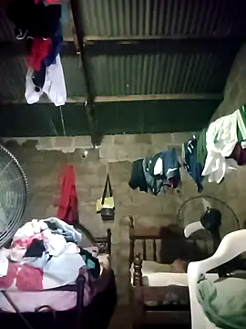 Snapshot of Lucy-Ferr chatting on October 24, 2025, 1:07 pm Lucy-Ferr online show from October 24, 2025, 1:07 pm