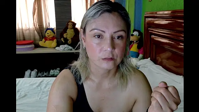  Charlize theron  online show from February 23, 2026, 5:10 pm