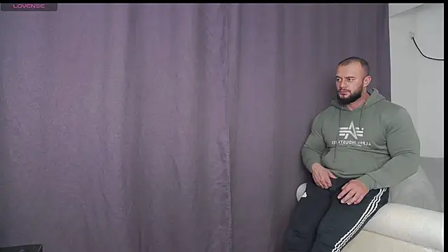 RickyMiami1 online show from October 16, 2025, 6:31 pm