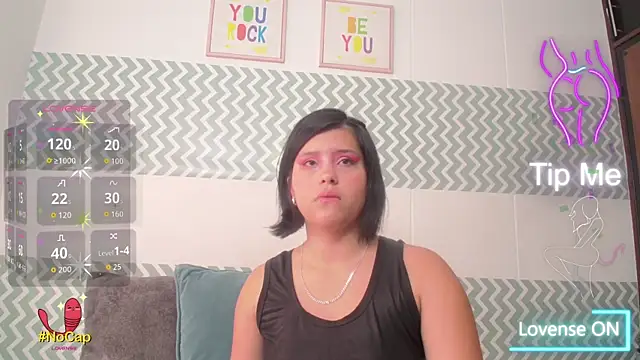 AmyBlue  online show from October 16, 2025, 7:37 pm