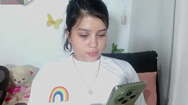 AmyBlue  online show from November 6, 2025, 3:18 am