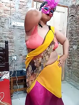 Tanisha-Chy online show from April 11, 2026, 5:50 pm