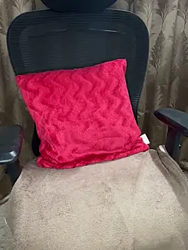 Snapshot of _Sanam_ chatting on September 9, 2025, 1:43 pm Sanam online show from September 9, 2025, 1:43 pm