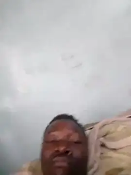 Mrhugeblack online show from October 19, 2025, 8:04 am