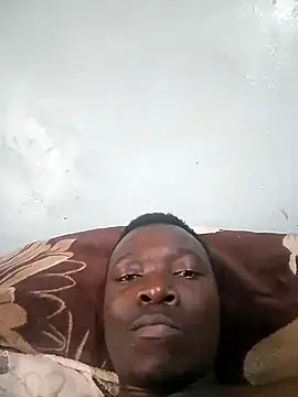 Mrhugeblack online show from November 1, 2025, 9:11 am