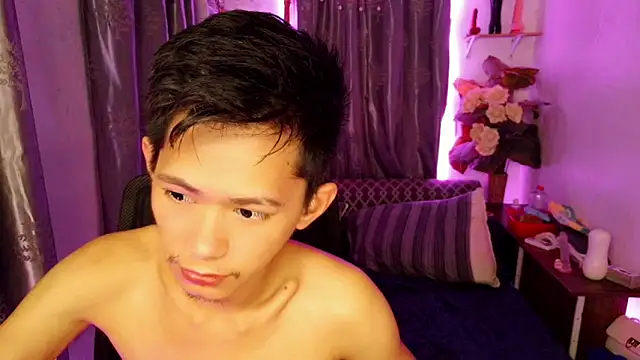 Skinny CumLoader69 online show from February 3, 2026, 7:08 pm