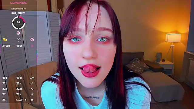 KatyKufel online show from March 18, 2026, 7:06 pm