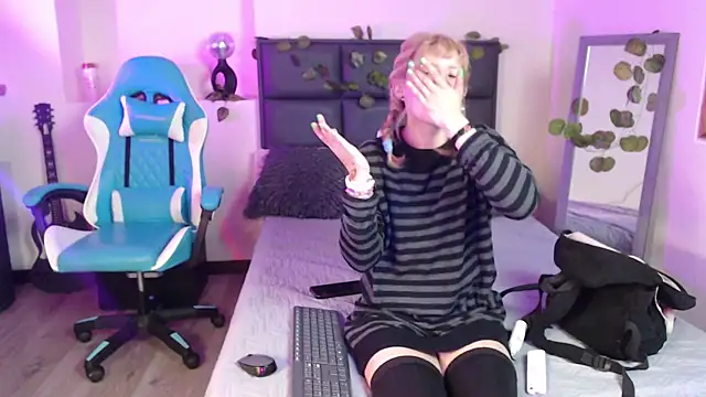 Amnesia  online show from October 3, 2025, 12:24 pm