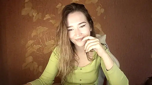 Awora Wolf online show from October 11, 2025, 8:40 pm