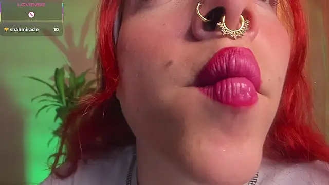 bri von dhara   online show from October 20, 2025, 1:00 pm