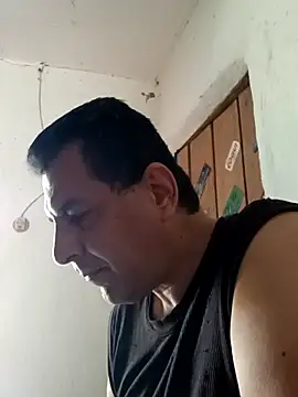 voyerista50 online show from October 21, 2025, 4:41 pm