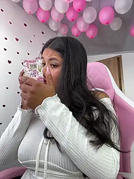 SharaRous online show from April 2, 2026, 7:22 pm