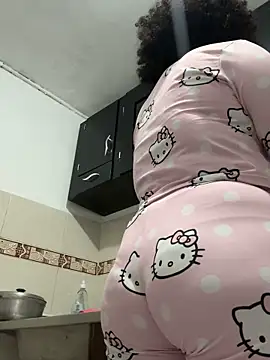 Snapshot of Rizos_hot_official chatting on November 13, 2025, 3:55 pm Rizos hot official online show from November 13, 2025, 3:55 pm