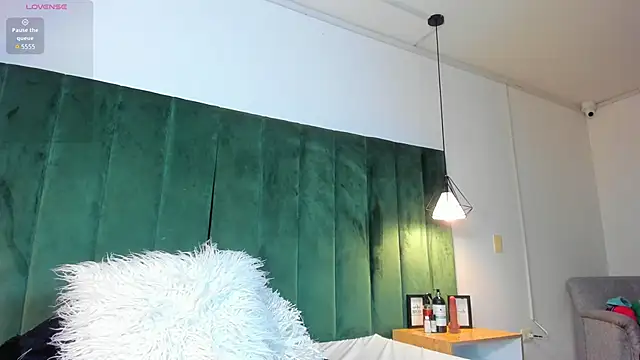 kittyy milk 001 online show from November 3, 2025, 9:16 pm