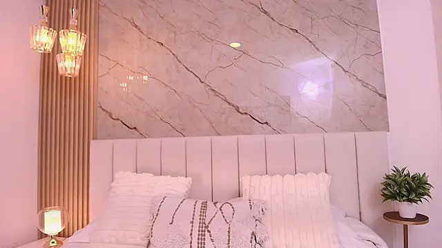 GraceMontgomery online show from October 8, 2025, 1:09 pm