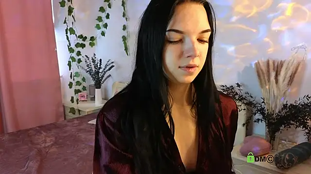 Hey Caroline online show from September 18, 2025, 1:35 pm