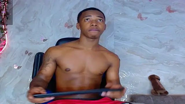 maicoljorda online show from November 7, 2025, 12:27 pm