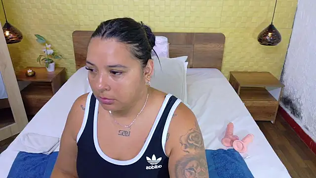 fat naughtyass online show from March 24, 2026, 1:38 pm