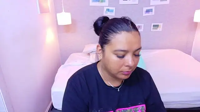 fat naughtyass online show from April 13, 2026, 1:49 pm