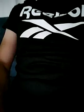 fearleass online show from September 28, 2025, 12:05 am