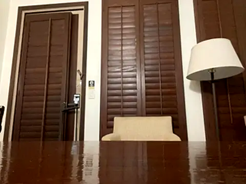 Hothotboyg online show from December 3, 2025, 1:24 am