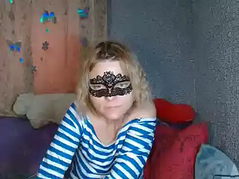 Miss Nona online show from October 19, 2025, 11:55 am