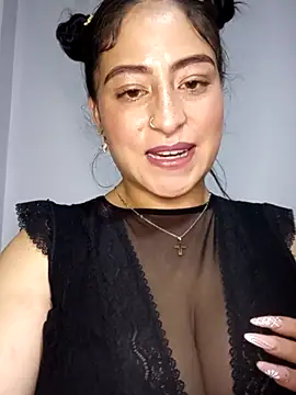 Valejensen0716 online show from September 28, 2025, 9:14 am