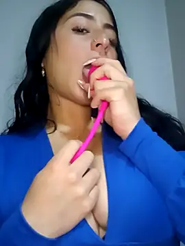 Valejensen0716 online show from September 28, 2025, 9:31 pm