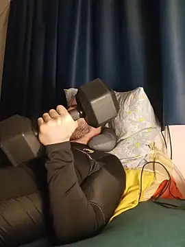 EyesNeverLies online show from October 30, 2025, 7:36 pm