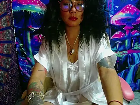 Delliriummm online show from January 17, 2026, 7:35 am