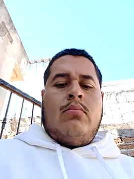 Jovenlechoso2044 online show from December 16, 2025, 6:02 pm