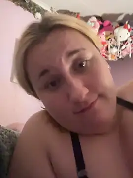 imawhorenslut19 online show from April 13, 2026, 3:34 am