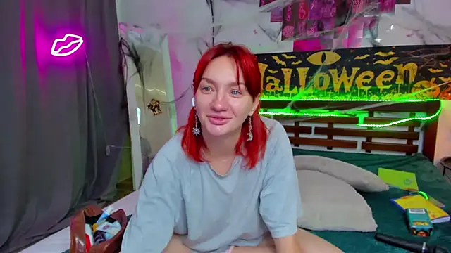 ArinaWinss online show from October 31, 2025, 6:25 am