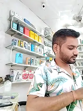 avi007p online show from October 8, 2025, 6:11 am