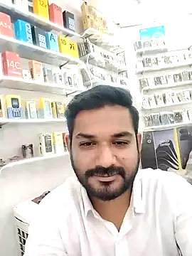 avi007p online show from October 31, 2025, 8:04 am