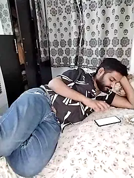 avi007p online show from March 10, 2026, 6:35 pm