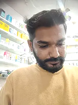 Snapshot of avi007p chatting on July 20, 2026, 1:57 pm avi007p online show from July 20, 2026, 1:57 pm