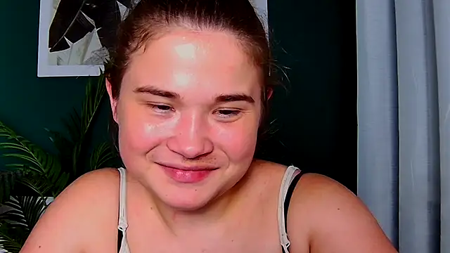 Snapshot of IsabellCharm chatting on October 12, 2025, 3:00 pm IsabellCharm online show from October 12, 2025, 3:00 pm