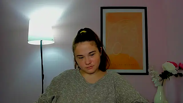 Snapshot of IsabellCharm chatting on October 13, 2025, 7:30 am IsabellCharm online show from October 13, 2025, 7:30 am