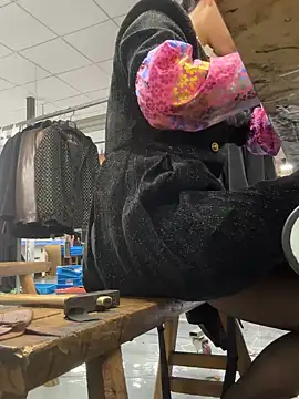 DHJM168 online show from November 3, 2025, 4:25 am