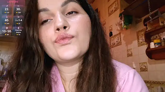 DierdreCousineau online show from October 6, 2025, 11:07 am