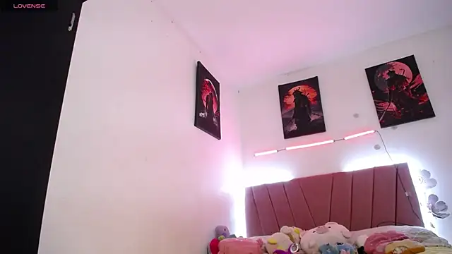 Snapshot of Liahdiaz_ chatting on May 26, 2026, 12:45 pm Liahdiaz online show from May 26, 2026, 12:45 pm