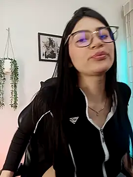 SaraOrtiz 77 online show from September 23, 2025, 2:25 am