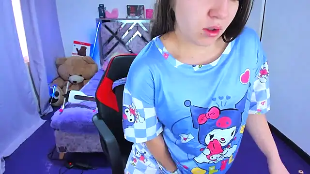 Luna Analya online show from March 5, 2026, 1:40 pm