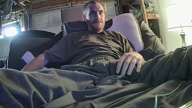 Tiggitytomociti online show from November 6, 2025, 11:15 pm