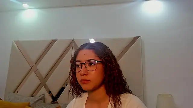 megannherrera online show from March 5, 2026, 8:16 pm