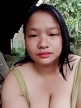 Snapshot of girl-babi chatting on September 28, 2025, 8:52 am girl-babi online show from September 28, 2025, 8:52 am