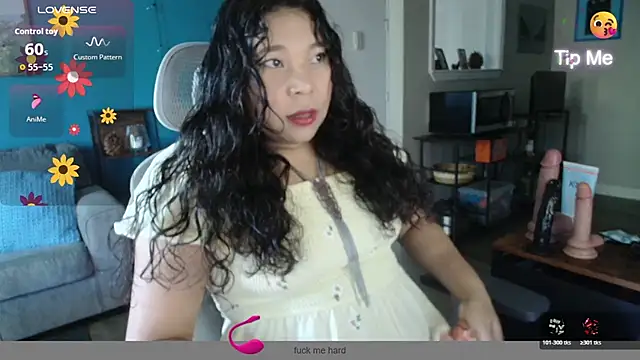 Snapshot of SHEILYN_ chatting on July 19, 2026, 12:58 am SHEILYN online show from July 19, 2026, 12:58 am